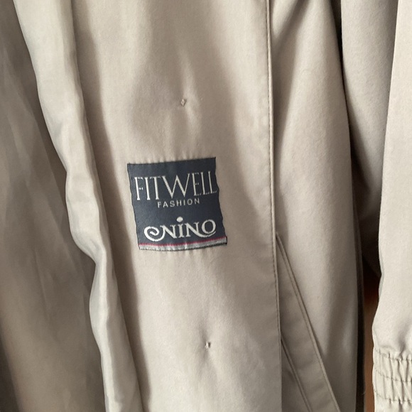Vintage Fitwell Fashion Trench Coat - Picture 4 of 13